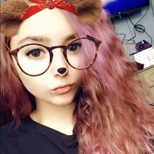 Meet your Posher, Saige